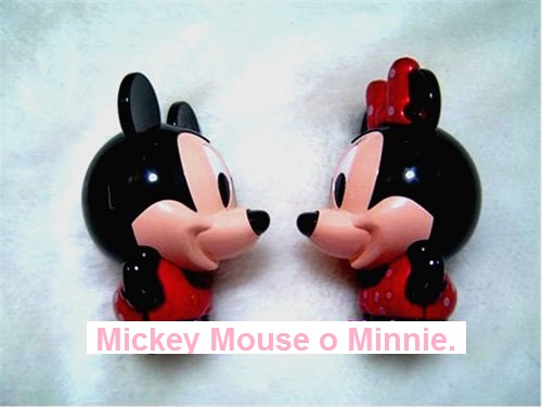mickey mouse c268 teléfono móvil sim dual quad con espera de llamada - teléfono celular con fm y bluetooth
